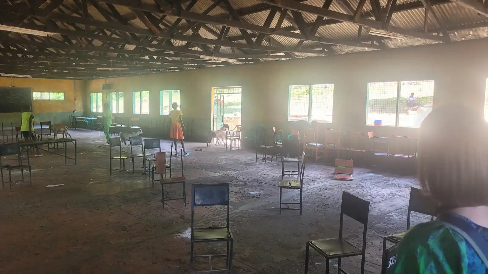 The hall looking toward the windows
